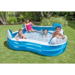 Intex Swim Centre Lounge -Kayaks Store BCF 363324 02 hi res