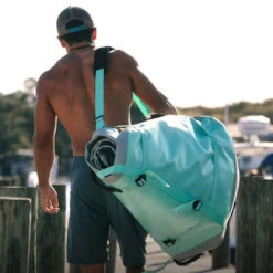 BOTE Inflatable Hangout 240 Classic -Kayaks Store BCF 650134 04 hi res